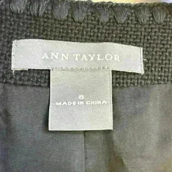 Ann Taylor Women's Size 8 Black Blazer Jacket Button Up Collarless Beautiful - Picture 4 of 16